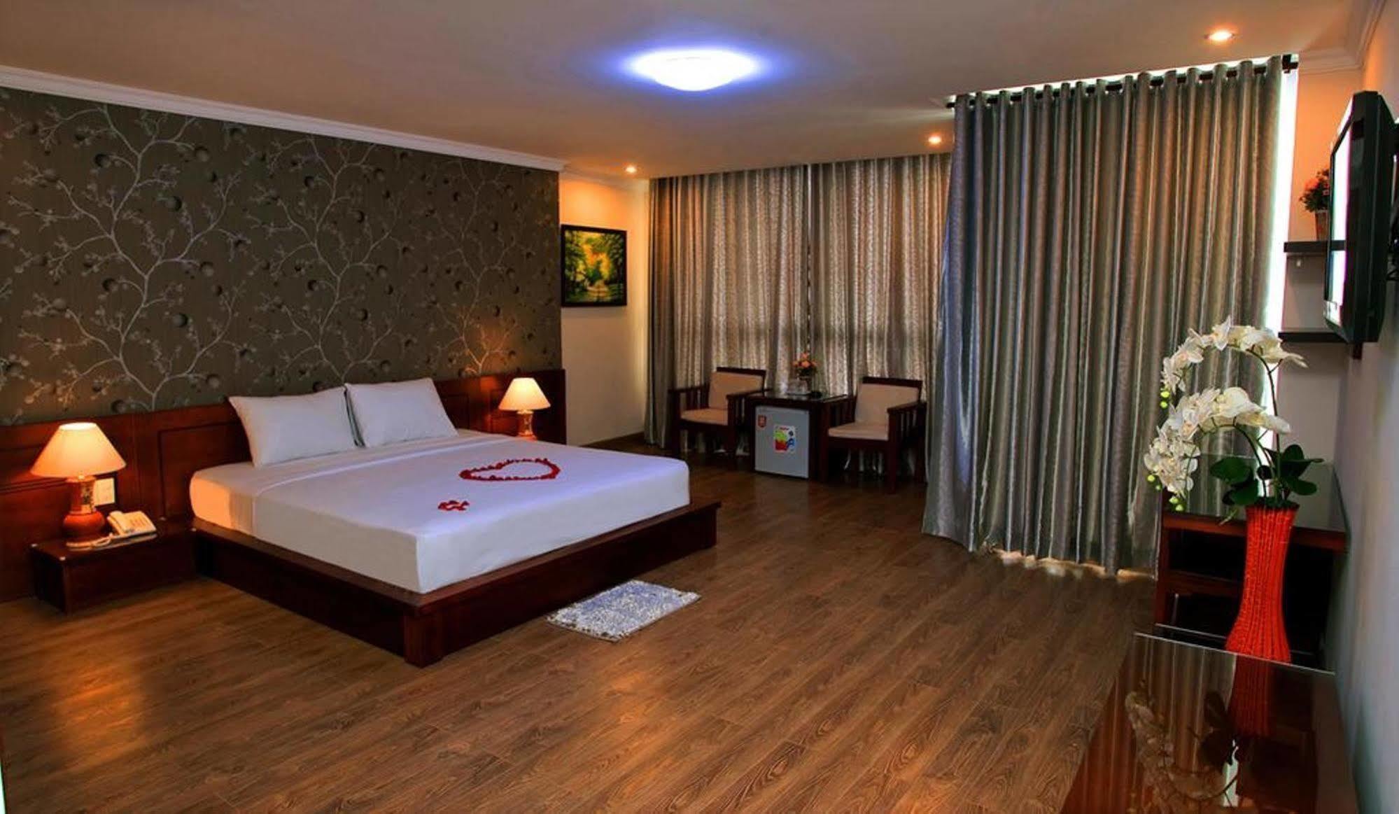 Nice Swan Hotel Nha Trang Exterior foto