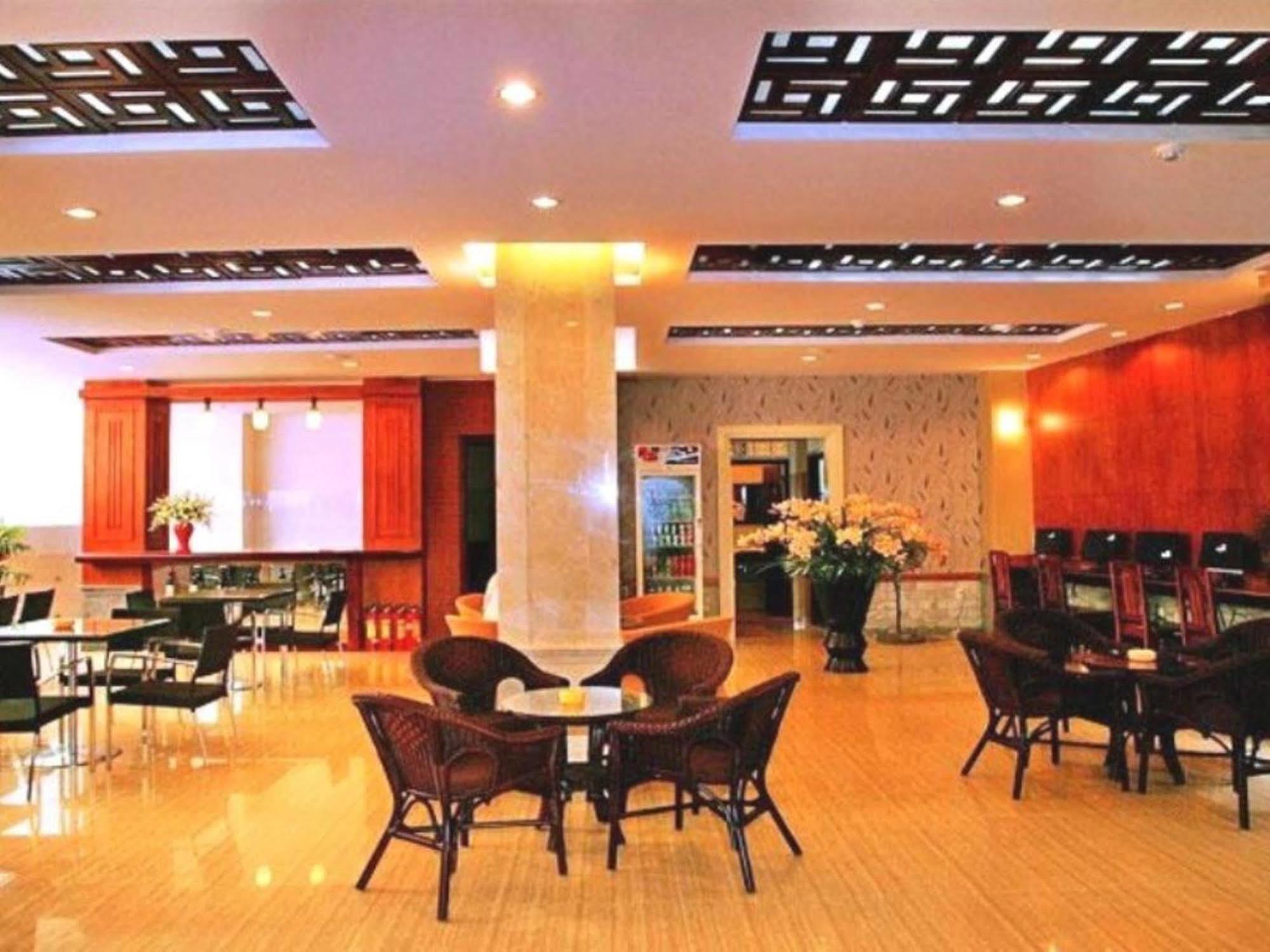 Nice Swan Hotel Nha Trang Exterior foto